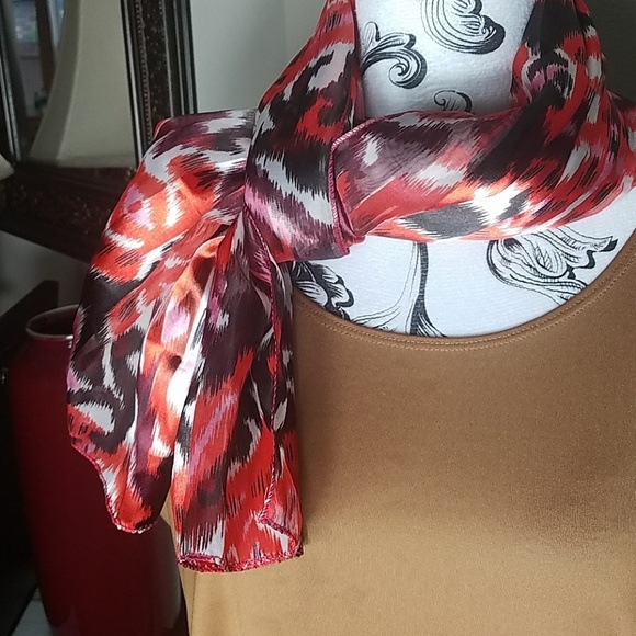 Fashion scarf, Red, pink and black, size 13x60 - Picture 3 of 4